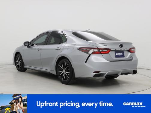 Silver 2024 Toyota Camry SE