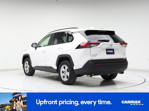 White 2019 Toyota RAV4 XLE