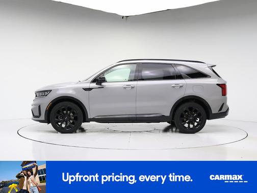 Gray 2023 Kia Sorento SX