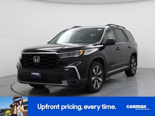 Black 2023 Honda Pilot Touring