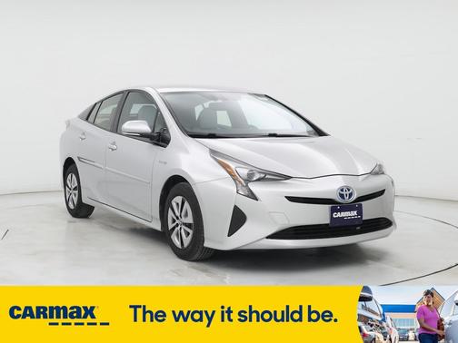 2016 Toyota Prius Four Touring