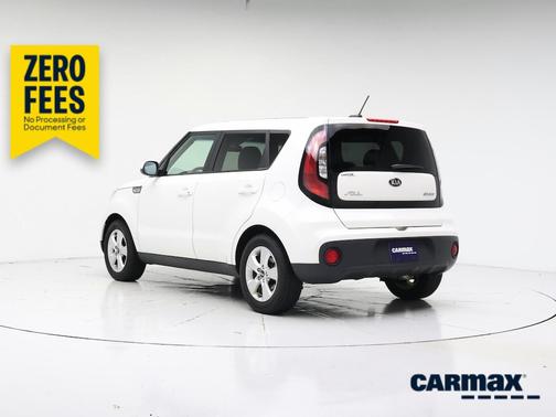 White 2018 Kia Soul
