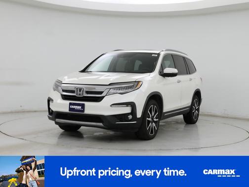 White 2019 Honda Pilot Elite