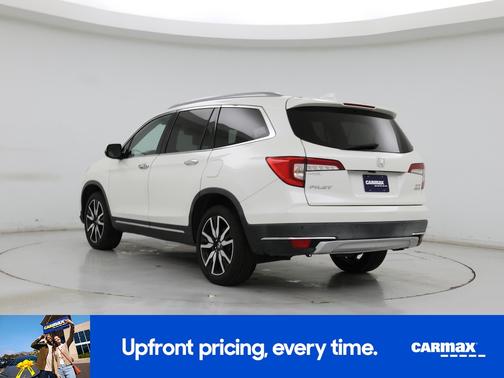 White 2019 Honda Pilot Elite