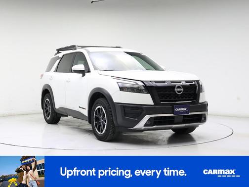 White 2025 Nissan Pathfinder Rock Creek