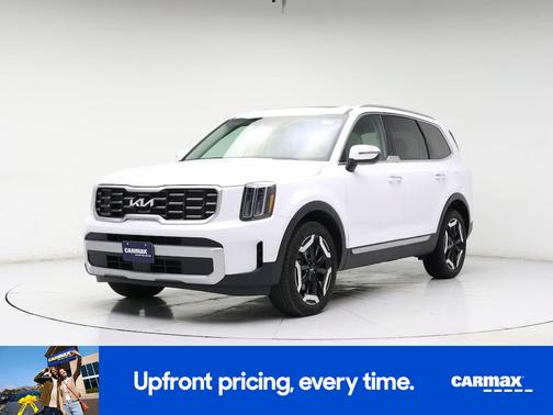 White 2025 Kia Telluride S