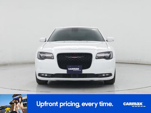 White 2022 Chrysler 300 S