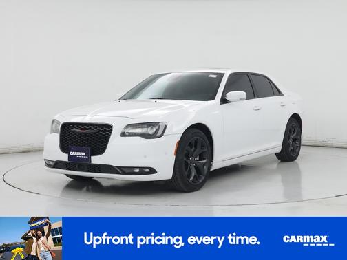 White 2022 Chrysler 300 S