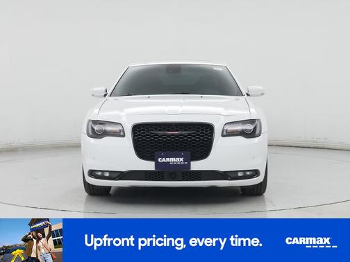 White 2022 Chrysler 300 S