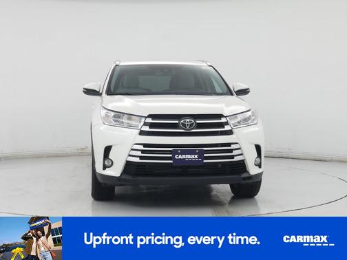 Gray 2022 Kia K5 GT-Line