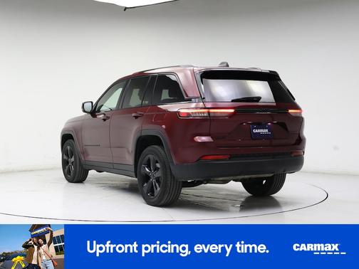 Red 2022 Jeep Grand Cherokee Altitude