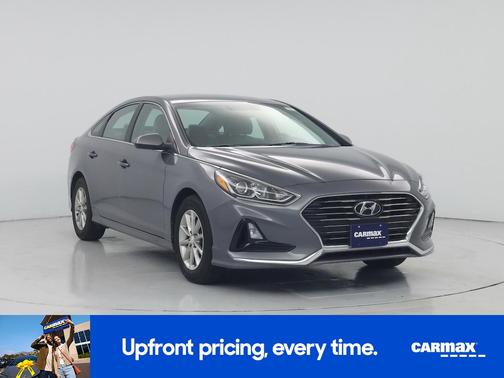 Gray 2019 Hyundai SONATA SE