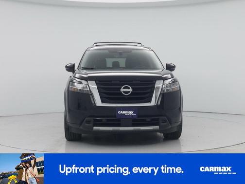 Black 2023 Nissan Pathfinder Platinum