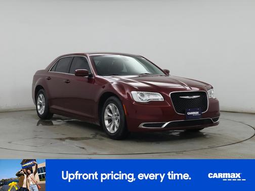 2018 Chrysler 300 Touring