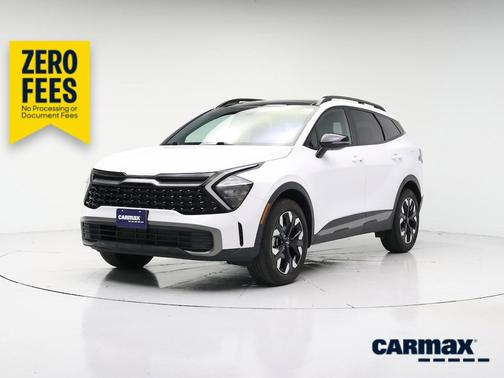 White 2023 Kia Sportage X-Line