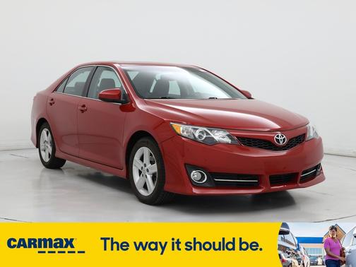 2014 Toyota Camry SE