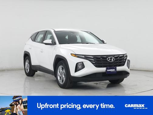 2023 Hyundai TUCSON SE