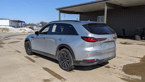 2025 Mazda CX-90 Premium