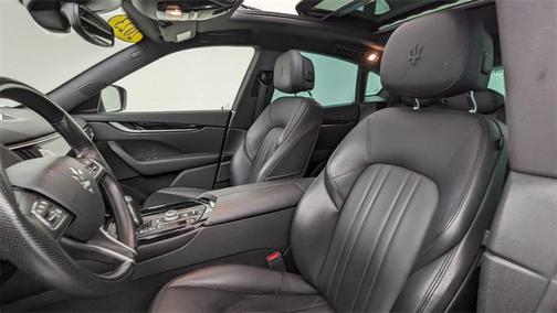 2023 Maserati Levante Modena