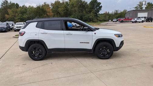 2023 Jeep Compass Trailhawk