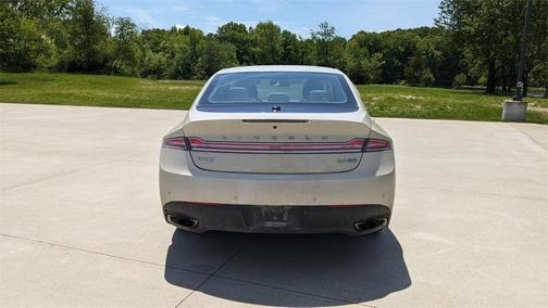 2016 Lincoln MKZ Base
