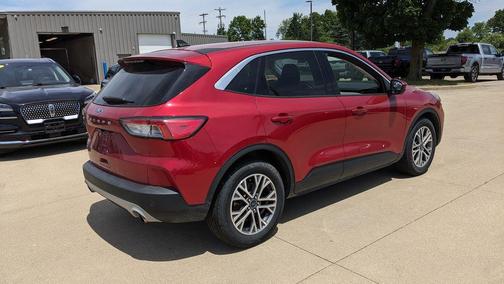 Rapid Red Metallic Tinted Clearcoat 2022 Ford Escape SEL