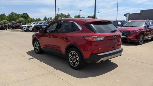 Rapid Red Metallic Tinted Clearcoat 2022 Ford Escape SEL