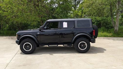 Shadow Black 2023 Ford Bronco Big Bend