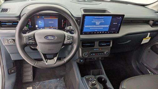 Space White Metallic 2026 Ford Maverick Lobo High