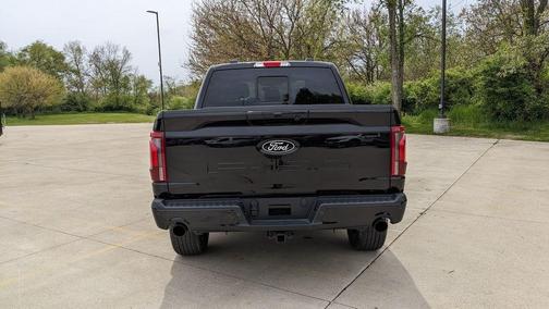 Agate Black Metallic 2026 Ford F-150 Lariat