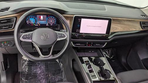 2025 Volkswagen Atlas 2.0T SE