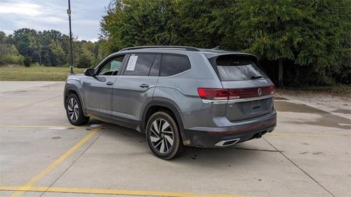 2025 Volkswagen Atlas 2.0T SE