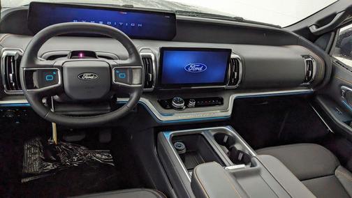 Dark Matter Gray Metallic 2026 Ford Expedition Tremor