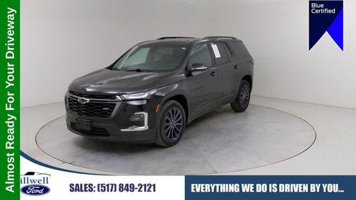 Mosaic Black Metallic 2023 Chevrolet Traverse RS