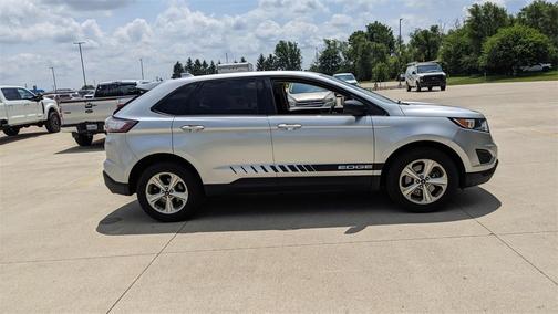2018 Ford Edge SE