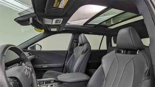 2024 Lexus TX 500h Luxury