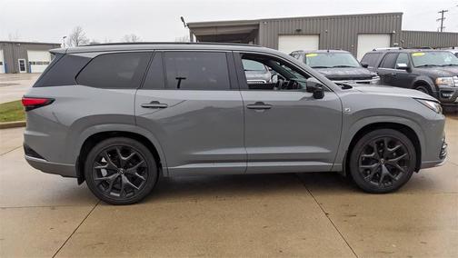 2024 Lexus TX 500h Luxury