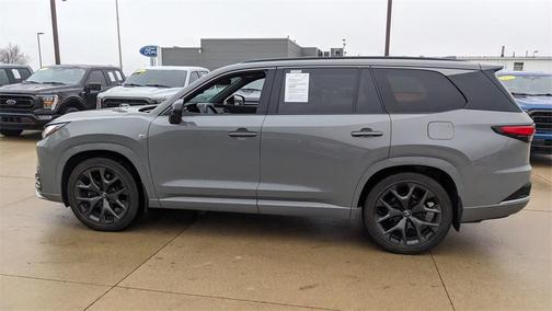 2024 Lexus TX 500h Luxury