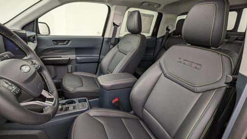 2025 Ford Maverick Lobo High