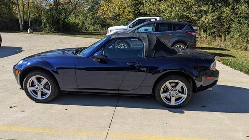 2007 Mazda MX-5 Miata Sport