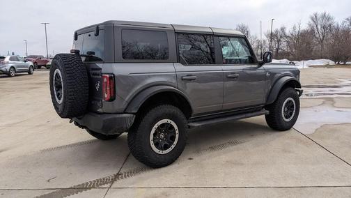 2023 Ford Bronco Outer Banks