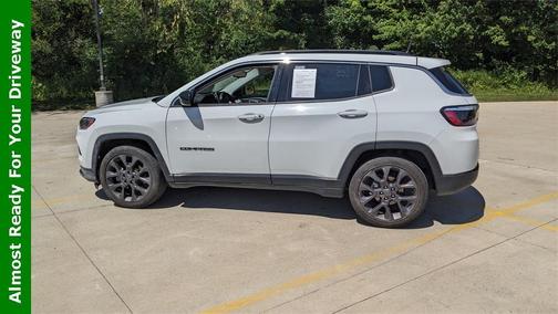 2022 Jeep Compass Latitude