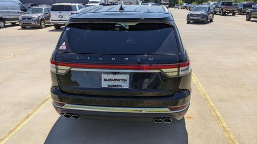 Infinite Black Metallic 2024 Lincoln Aviator Reserve AWD