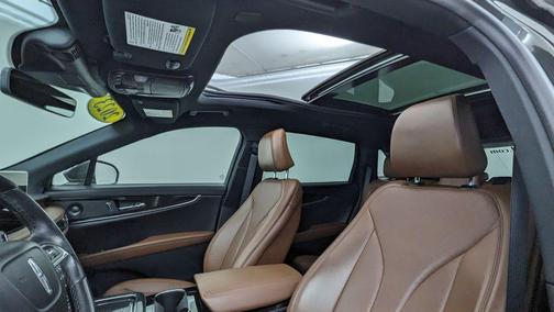 Green Clearcoat Metallic 2023 Lincoln Nautilus Reserve