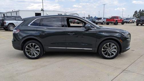 Green Clearcoat Metallic 2023 Lincoln Nautilus Reserve