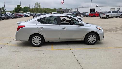 2019 Nissan Versa 1.6 SV