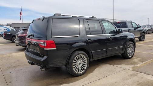2015 Lincoln Navigator Base