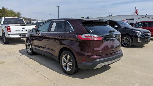 Burgundy 2023 Ford Edge SEL