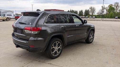 Granite Crystal Clearcoat Metallic 2020 Jeep Grand Cherokee Limited