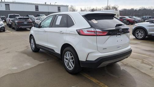 2022 Ford Edge SEL